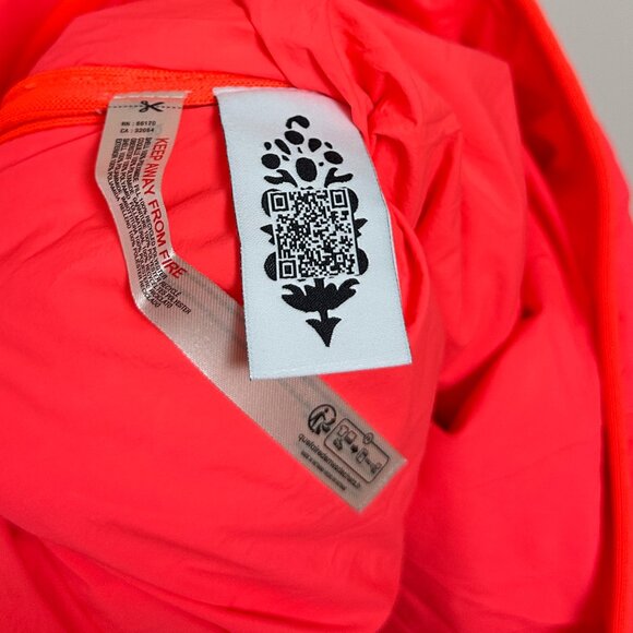 FREE PEOPLE Movement Pippa Packable Puffer in Hot Watermelon Size Medium NWT - Picture 10 of 15